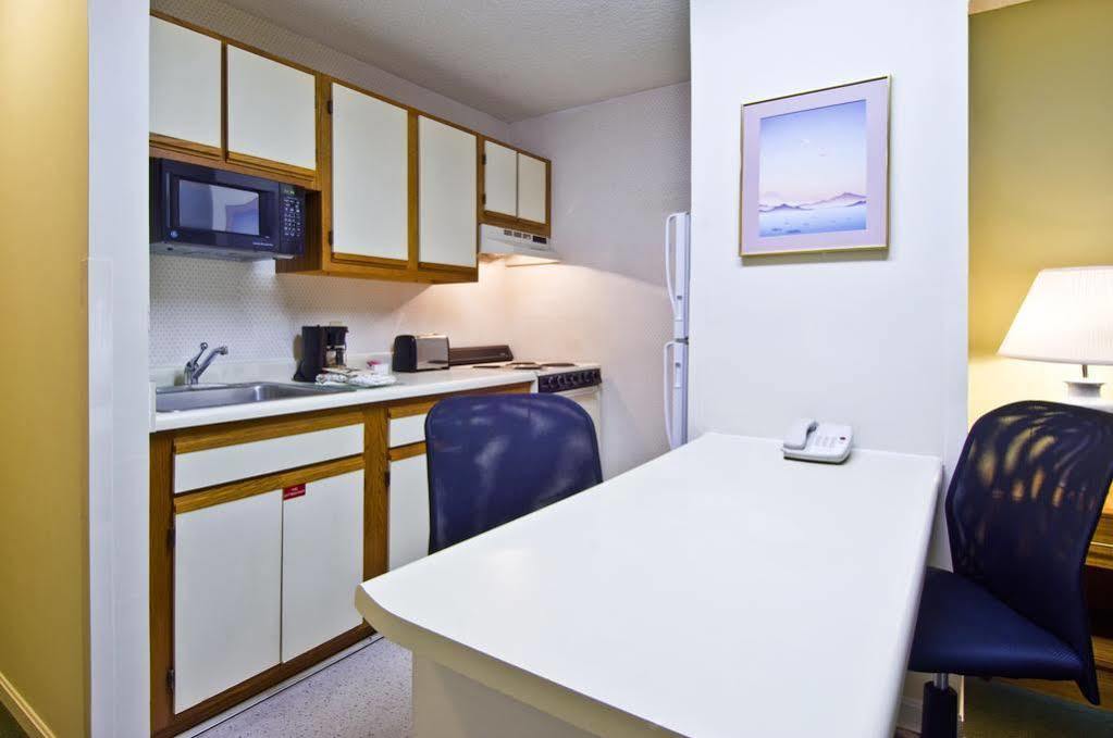 Extended Stay St.John'S St. John's Bagian luar foto